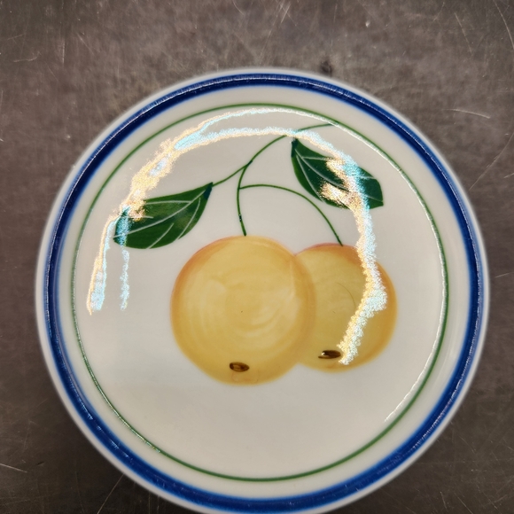 Vintage Dansk Berries Fruit Coasters White with Blue Rim Set of 4 - Picture 5 of 6